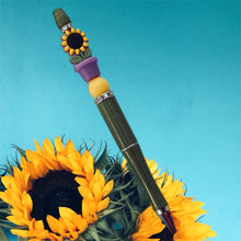 Load image into Gallery viewer, Sunflower Pot

