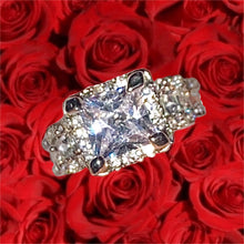 Load image into Gallery viewer, Gorgeous Princess Cut Engagement Ring
